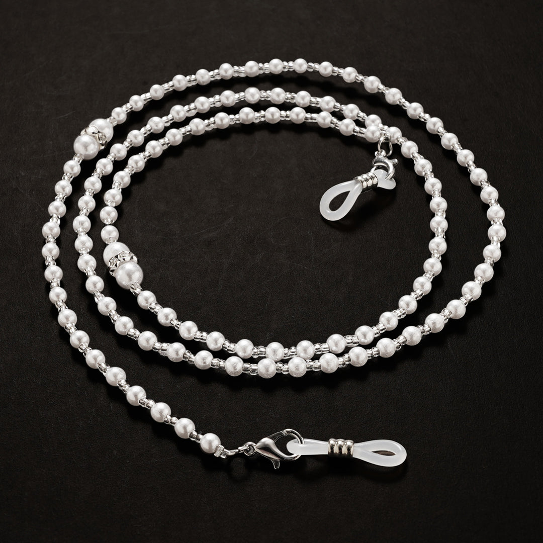 Elegant Pearl Eyewear Chain Bowlift