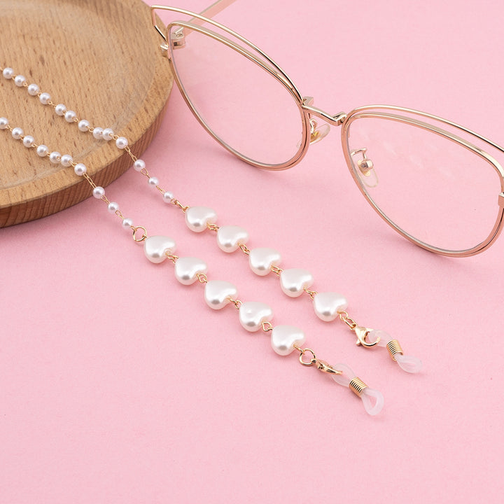Heart Beaded Eyewear Chain Bowlift