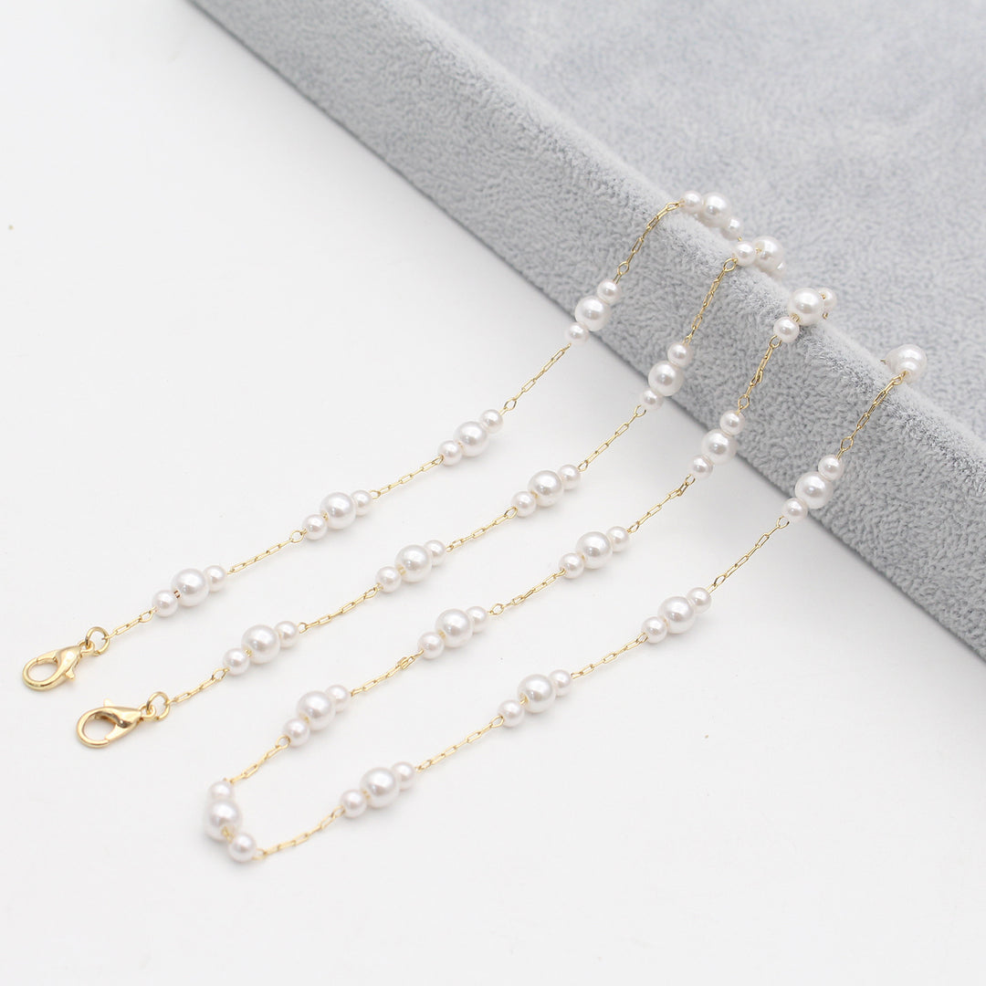 Pearl-Accented Eyewear Chain Bowlift