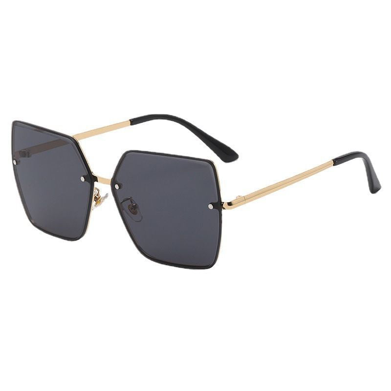 Ladies fashionable square sunglasses with polarized lenses Bowlift
