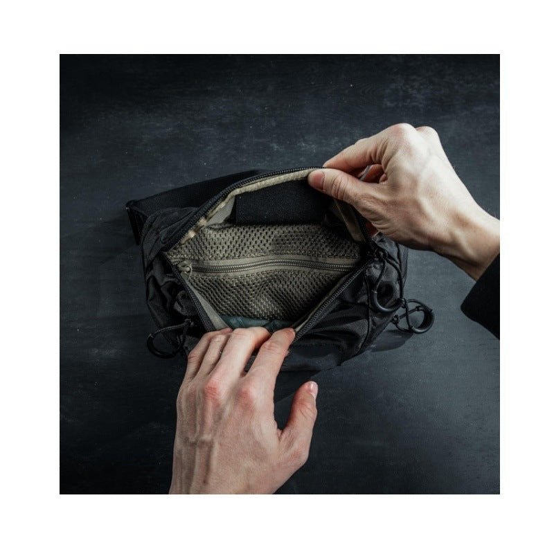 Practical waist bag with multiple compartments Bowlift