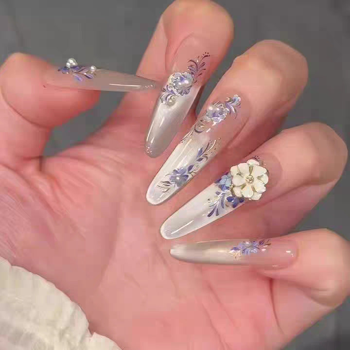 Elegant Floral Nail Art Tips Bowlift