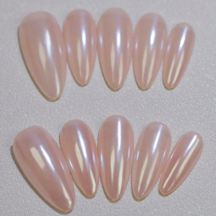 Glossy Pointed Press-On Nail Tips Bowlift