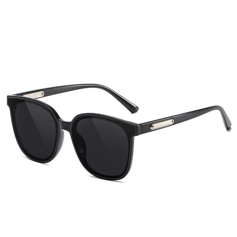 Women's oversized sunglasses with modern square frame Bowlift