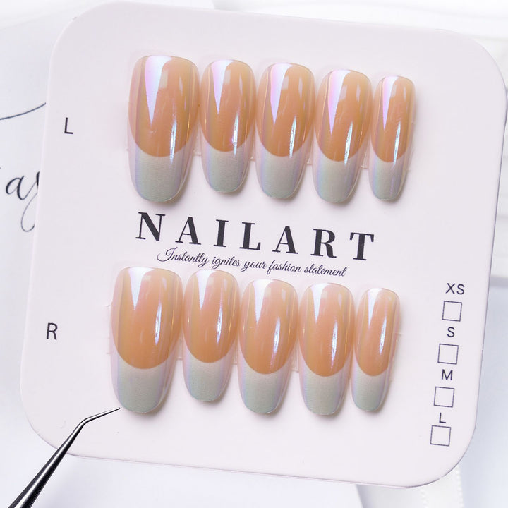 Acrylic Nails with Shimmering Effect Bowlift