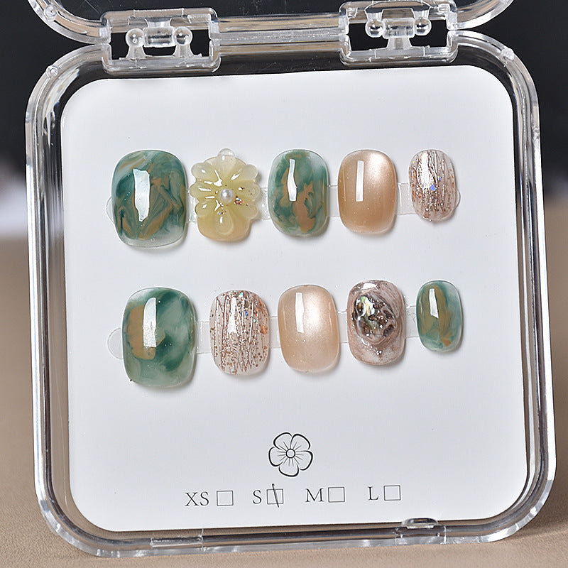 Decorative Floral Press-On Nail Set Bowlift