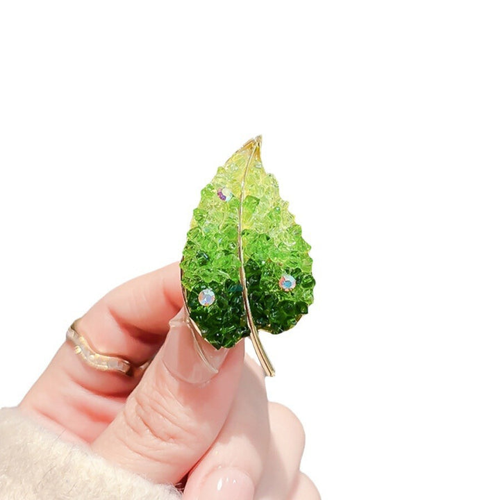 Elegant Leaf Brooch Bowlift