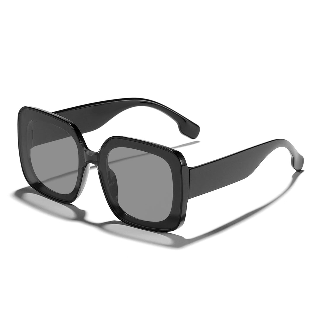 Women's square sunglasses with innovative transparent frame design Bowlift