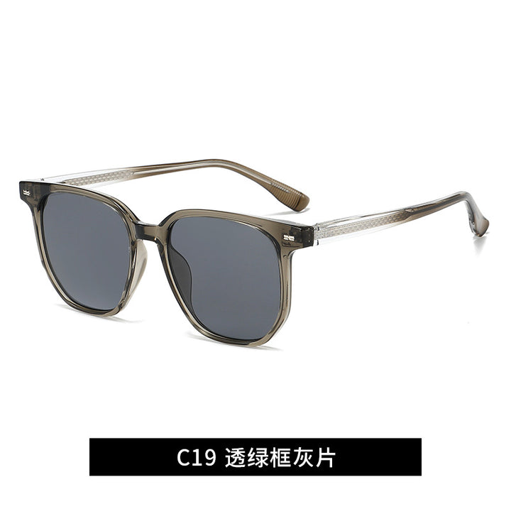 Ladies sunglasses in a modern square frame Bowlift