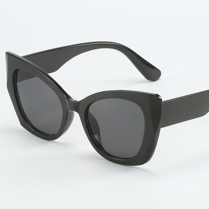 Ladies Fashion Cat-Eye Sunglasses with Elegant Design Bowlift