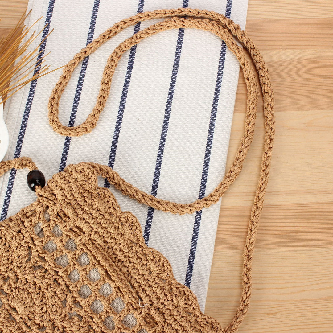 Handcrafted tote bag with playful pattern Bowlift