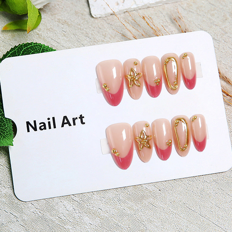 Artful nail tips with delicate gold accents Bowlift
