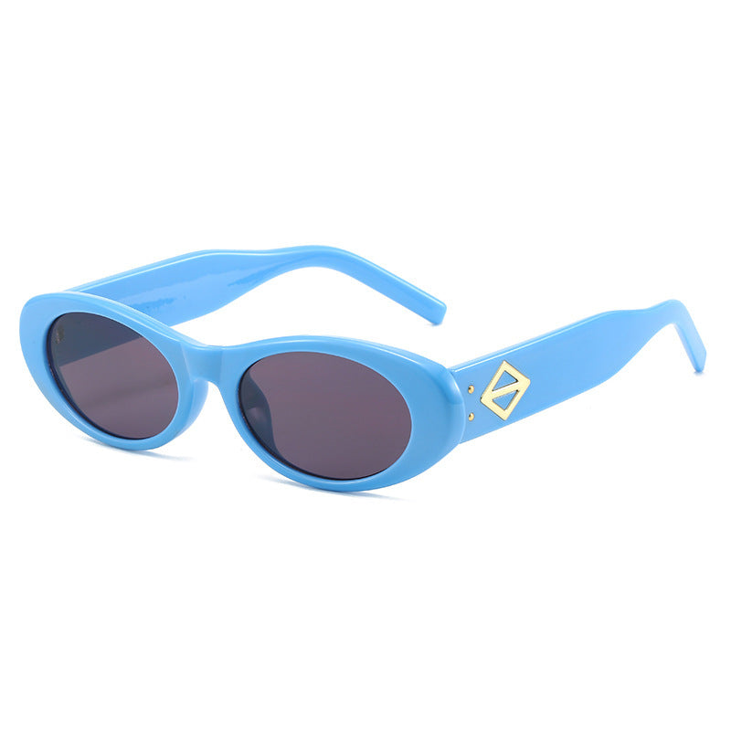 Vintage-Inspired Oval Frame Sunglasses Bowlift