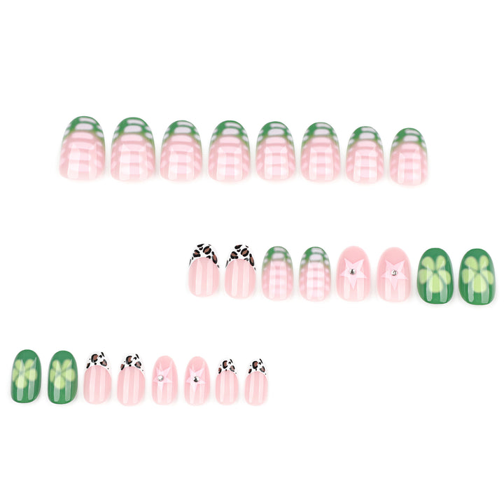 Artificial nail art with floral accents Bowlift