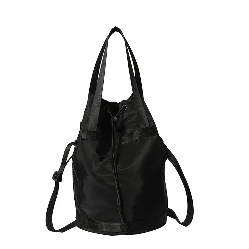 Comfortable sports bag with removable shoulder strap Bowlift