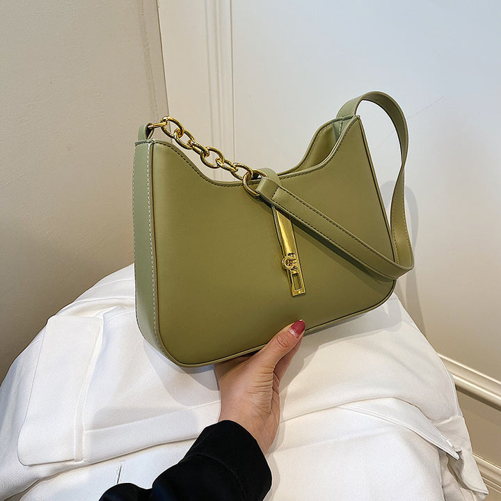 Elegant Structured Handbag Bowlift