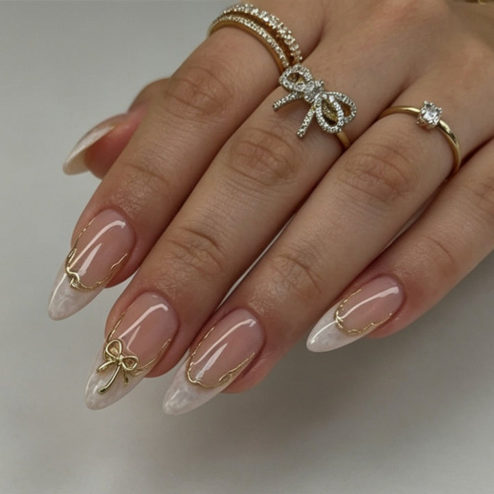 Elegant Artificial Nails in Luxurious Design Bowlift