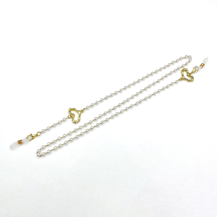 Heart-Shaped Beaded Eyewear Chain Bowlift