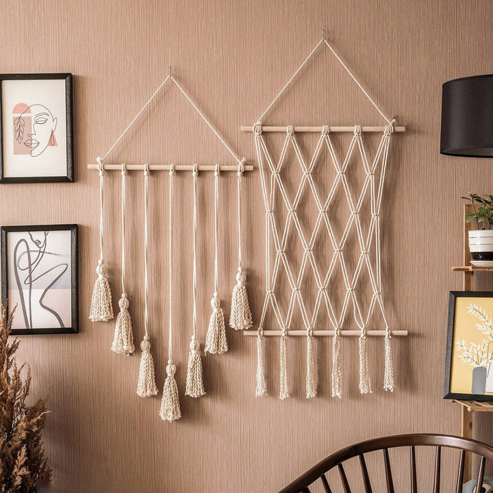 Elegant Macrame Wall Tapestry with Artistic Design