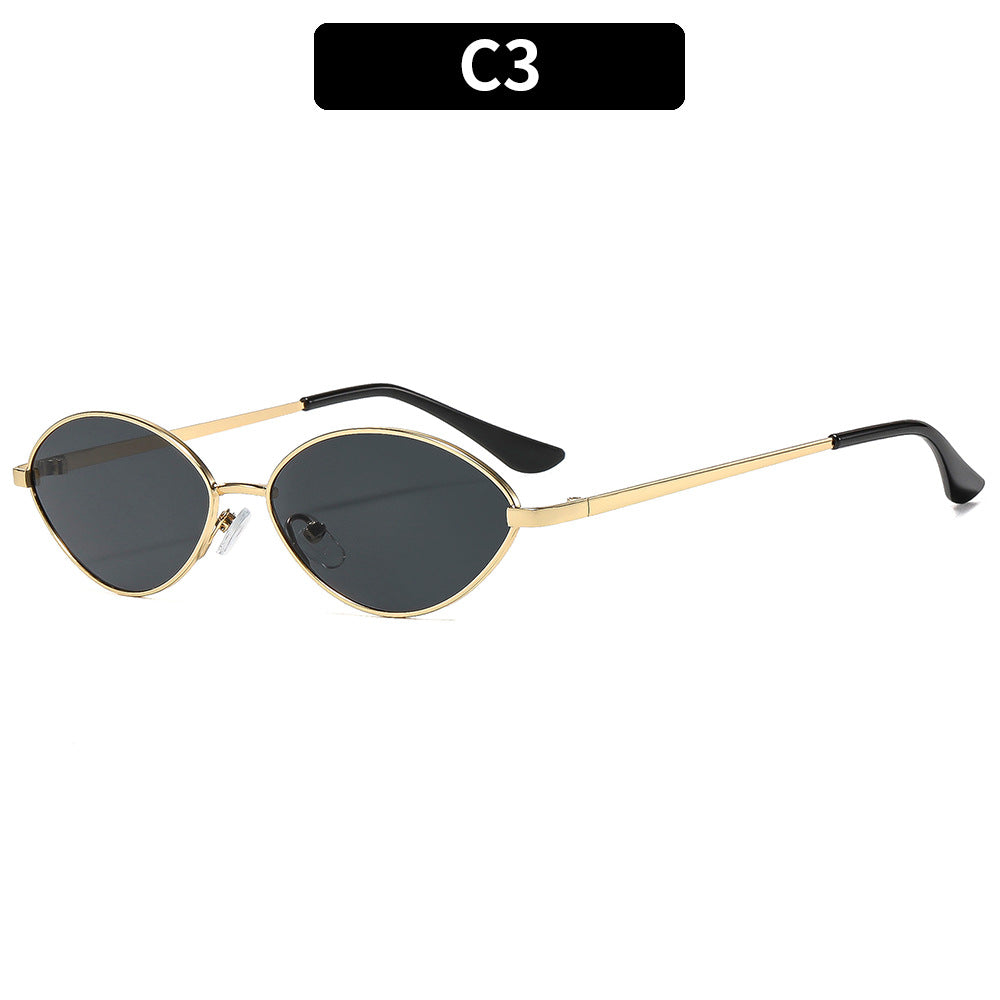 Vintage-Inspired Oval Sunglasses