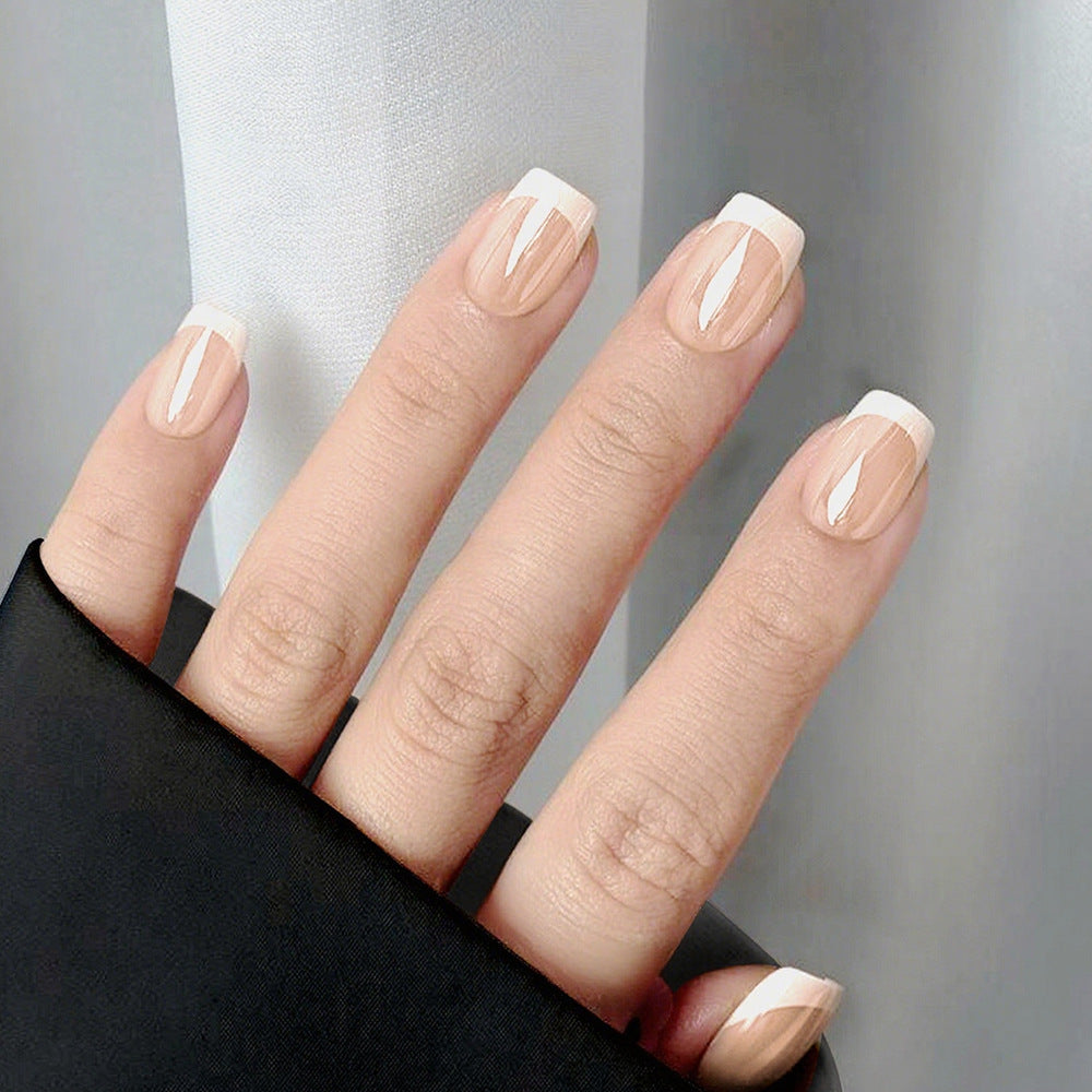 French Tip Press-On Nails Bowlift