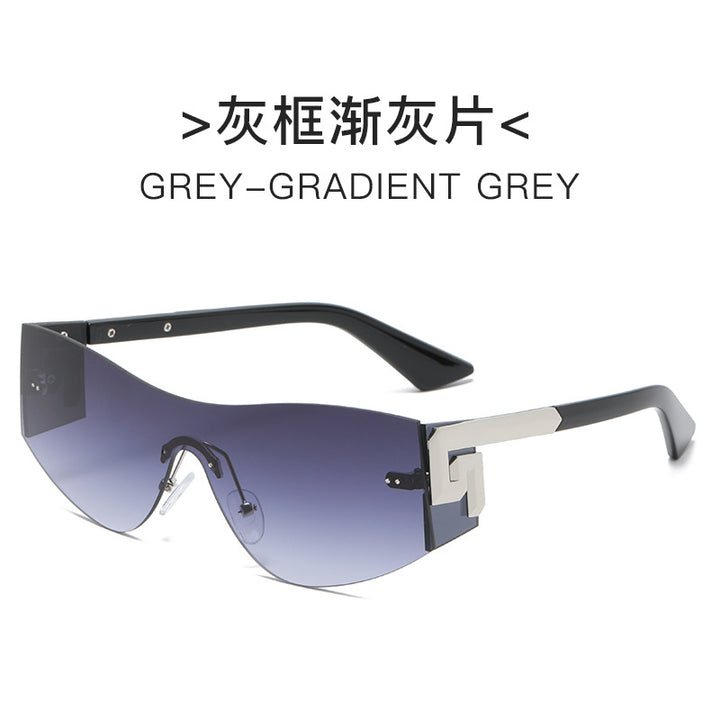Women's futuristic oversized sunglasses with striking design Bowlift
