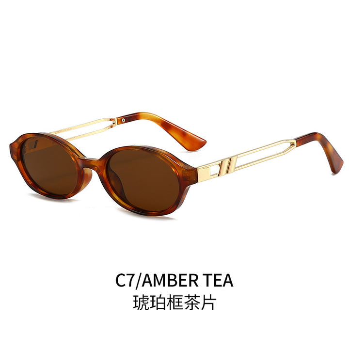Women Elegant Sunglasses in luxurious tortoiseshell design with golden metal accents Bowlift