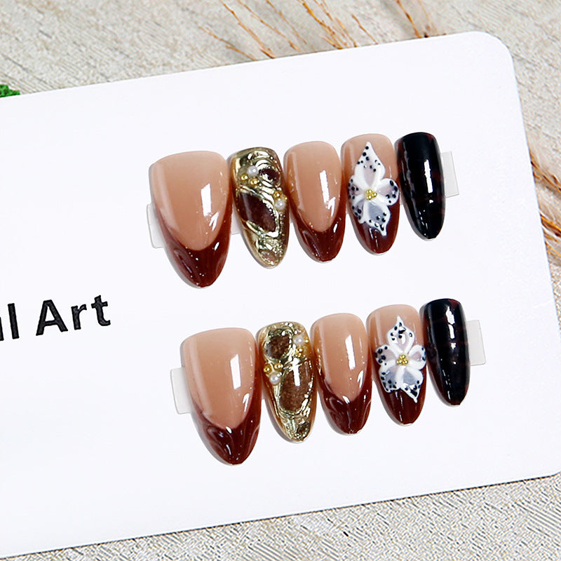 Exquisite artificial nails with 3D flower decoration Bowlift