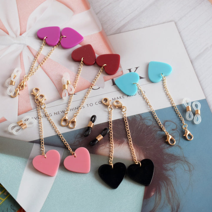 Heart-Shaped Dangle Earrings with Gold Chain Bowlift