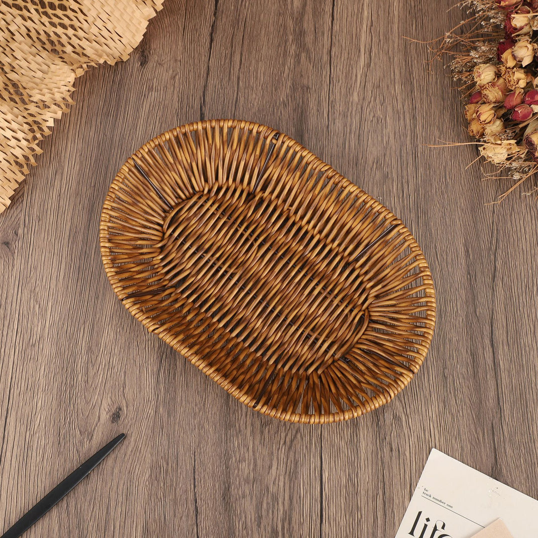 Decorative Heart-Shaped Bowl Bowlift