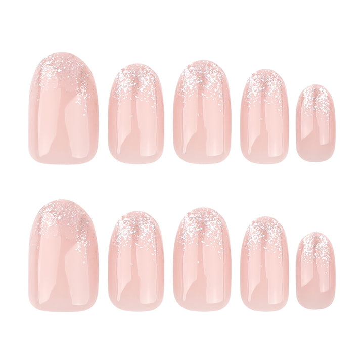 Glittering nail extensions with elegant gradient Bowlift
