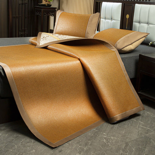 Women luxurious bedspread with elegant design Bowlift