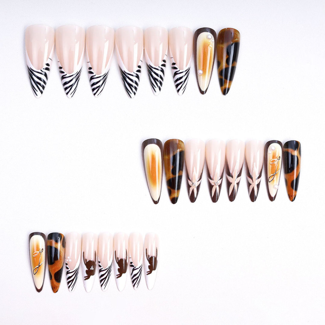 Artificial Nails in Elegant Natural Design Bowlift