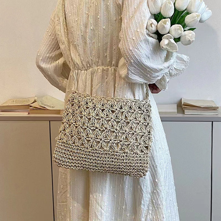 Macramé Shoulder Bag with Floral Pattern Bowlift