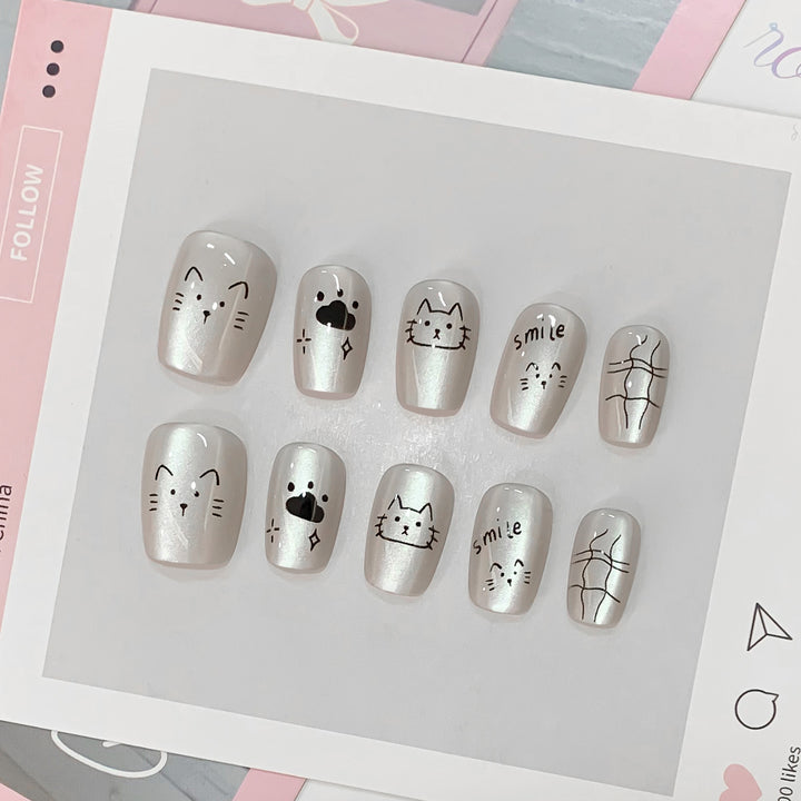 Creative Nail Art Set with Cat Designs Bowlift