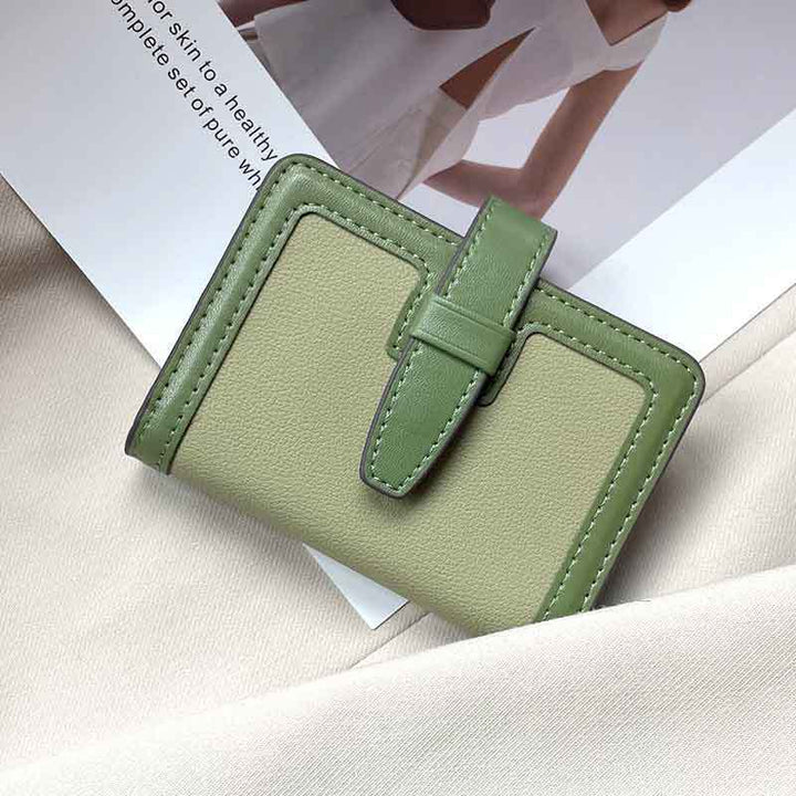 Stylish Leather Cardholder Bowlift