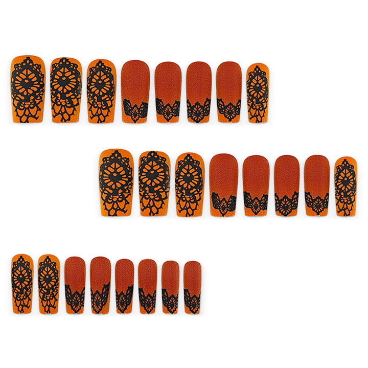 Artificial nails in elegant lace design with matte finish Bowlift