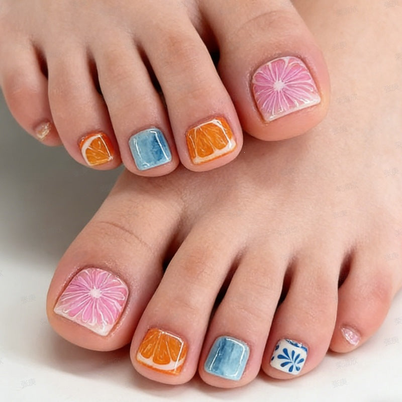 Creative Nail Art Set with Floral and Colorful Designs Bowlift