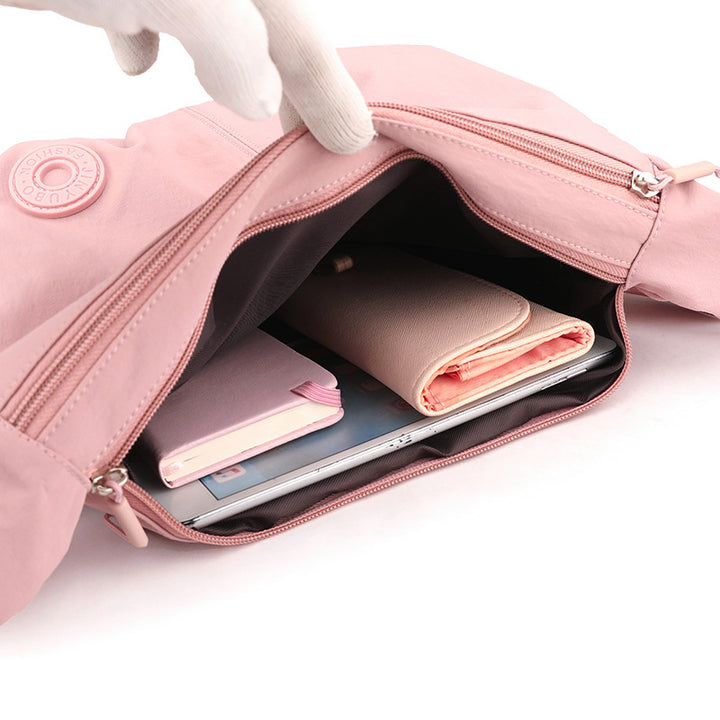 Practical everyday shoulder bag Bowlift