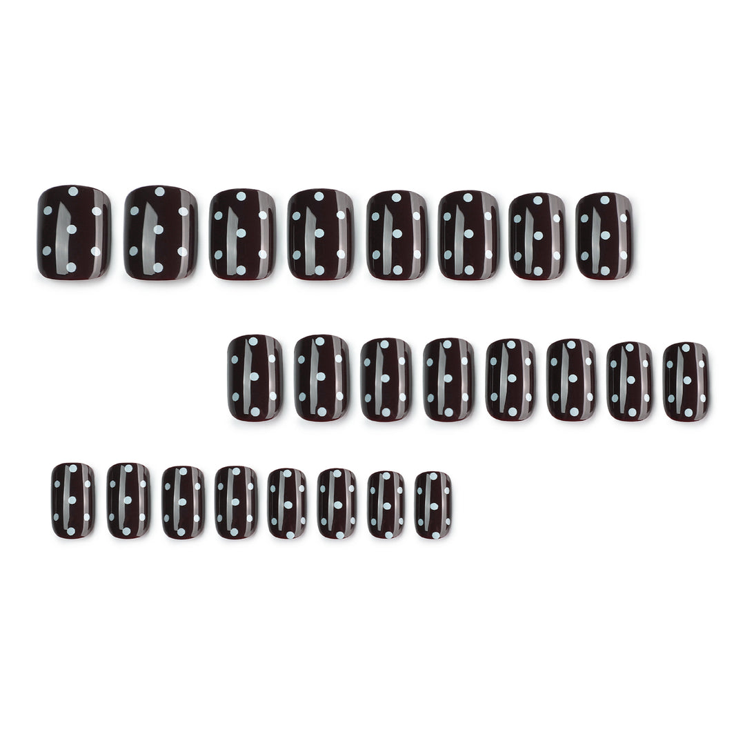 Artful Nail Art with Playful Dot Design Bowlift