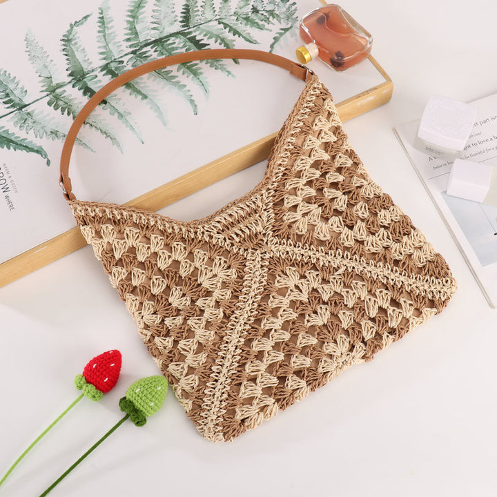 Handcrafted macrame shoulder bag with stylish design Bowlift