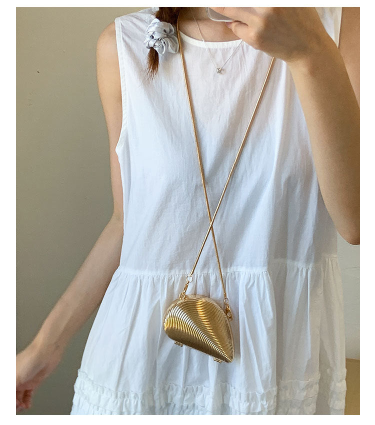 Shell-Shaped Crossbody Bag Bowlift