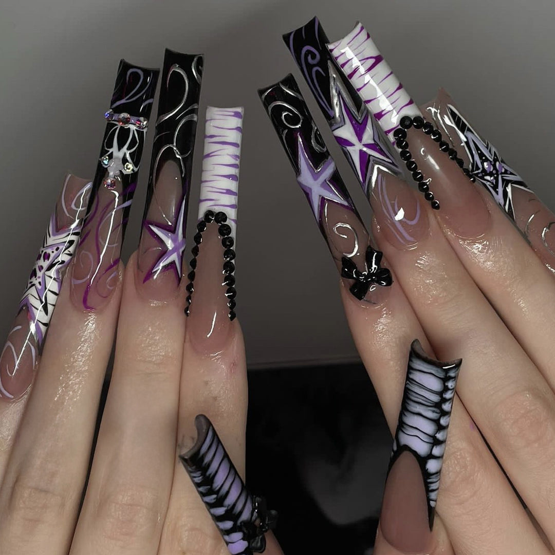 Artistic Themed Nail Tip Set Bowlift
