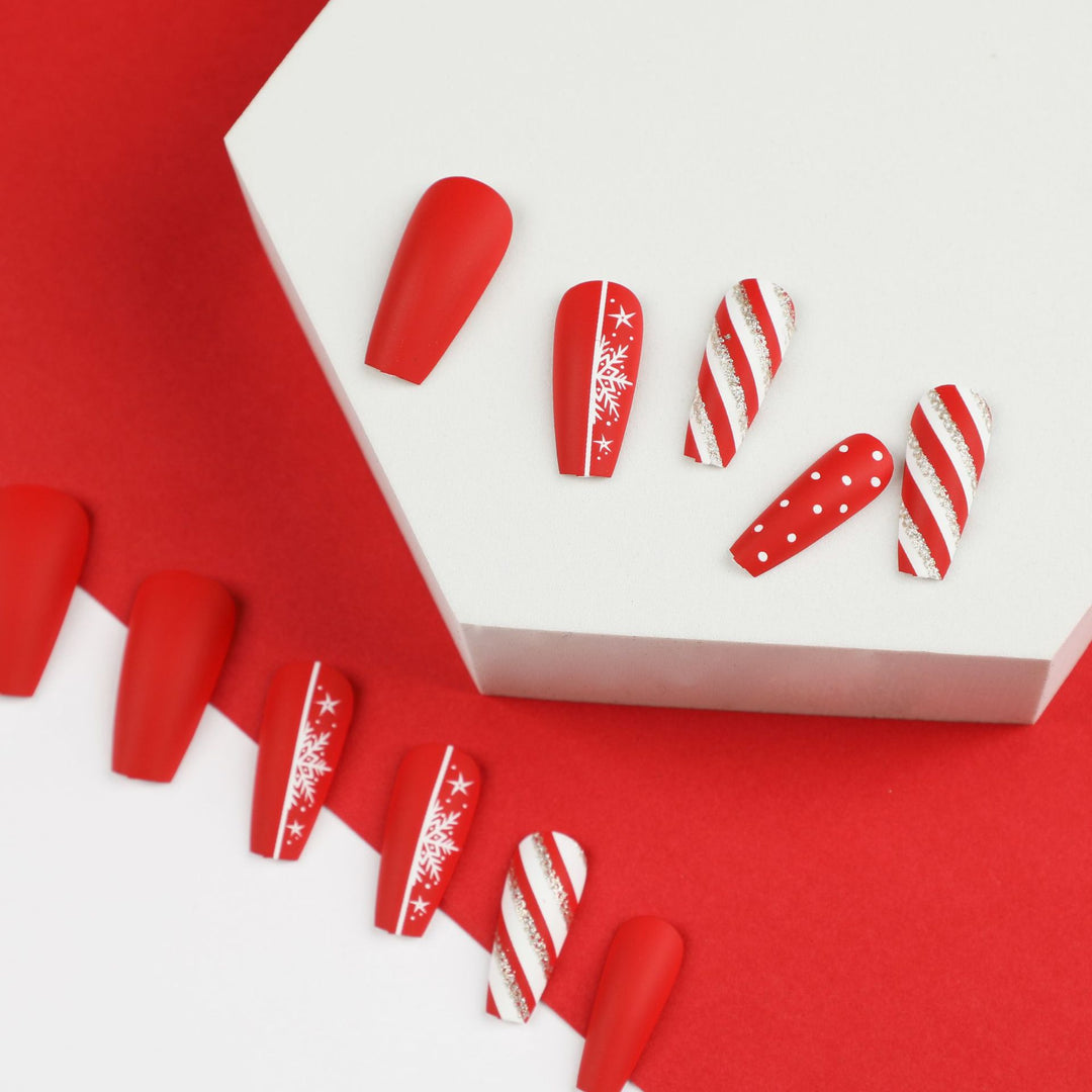 Artful Nail Extensions in Festive Design Bowlift