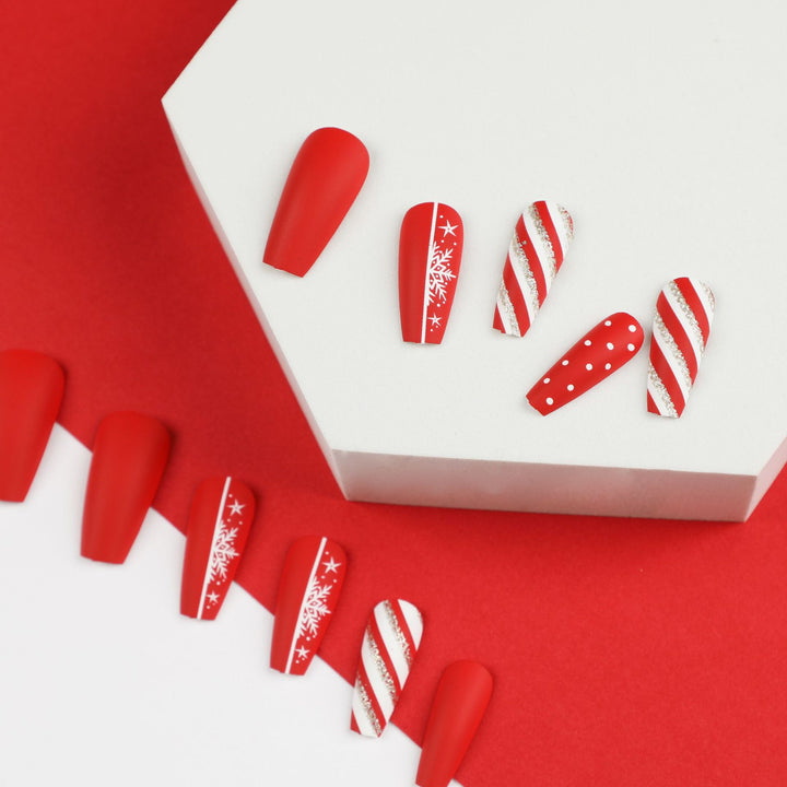 Artful Nail Extensions in Festive Design Bowlift