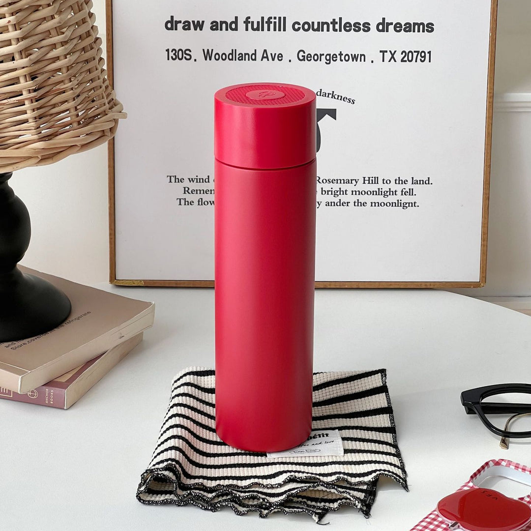 Women's Insulated Drinking Bottle with Anticolonized Lid Bowlift