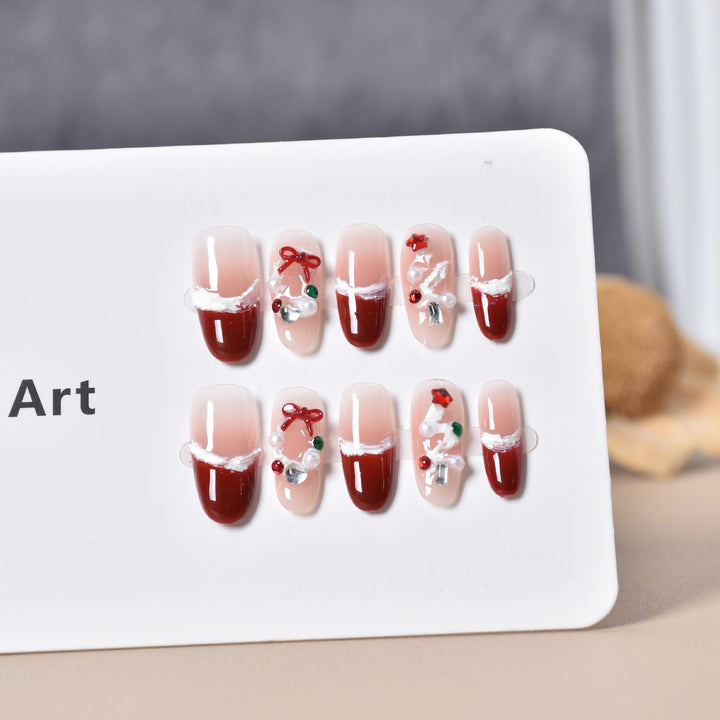 Holiday-Themed Press-On Nail Art Bowlift