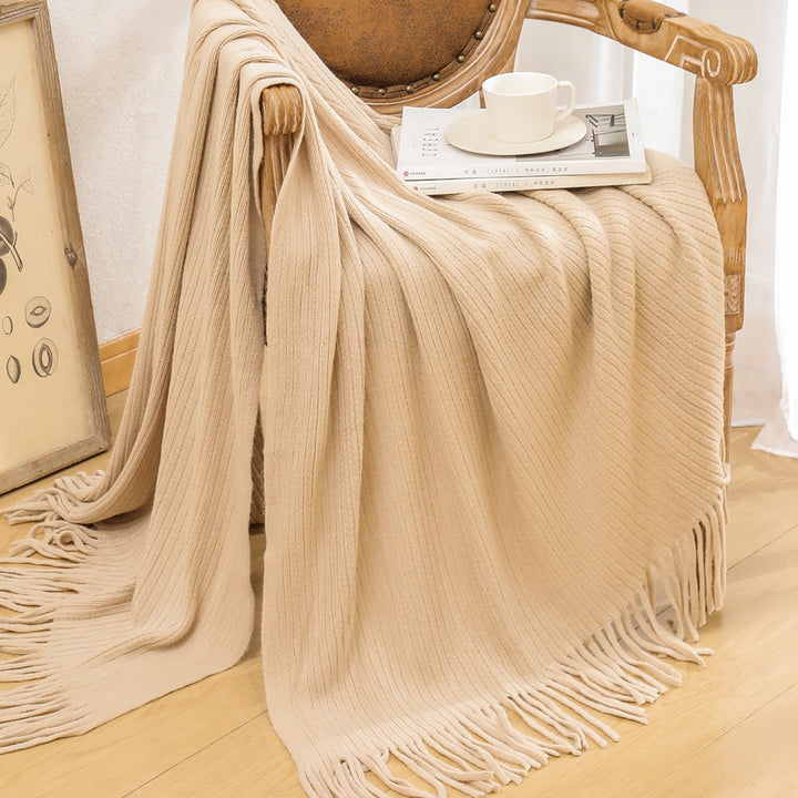 Ladies cozy knit blanket Bowlift