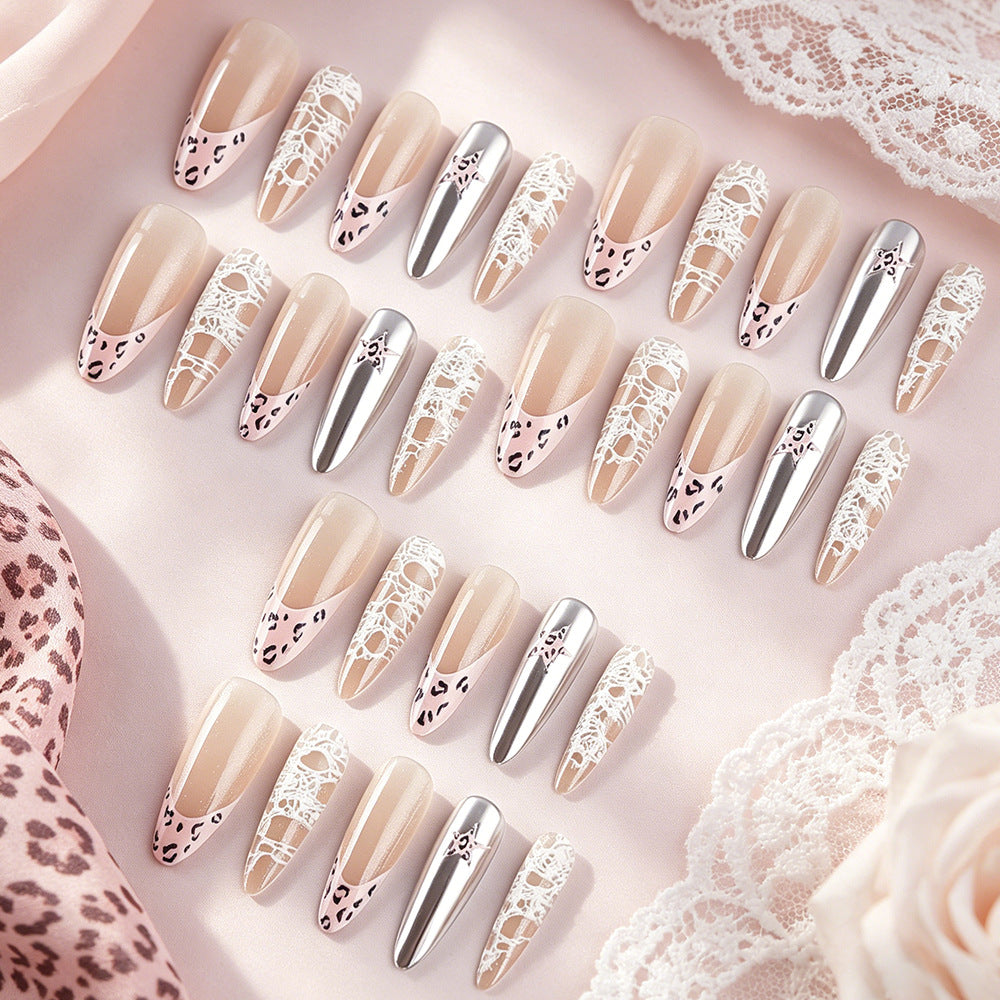 Elegant Lace and Metallic Nail Art Set Bowlift