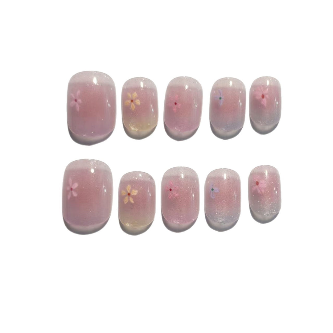 Floral-Themed Nail Art Set Bowlift